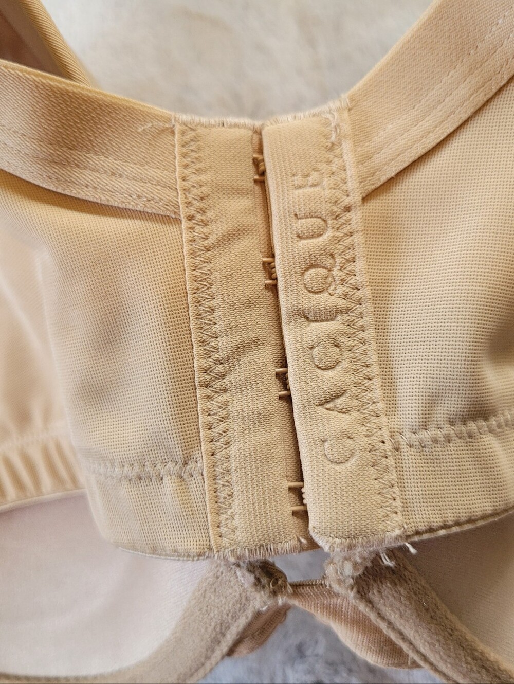 Cacique Size 48D Lane Bryant Boost Plunge Tan  Bra Hook & Eye Back Closure - Picture 4 of 11